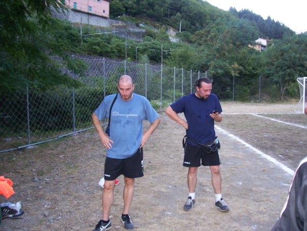  Image name: Calcio57.jpg 
 width: 601 pixel 
 height: 452 pixel 
 Size: 259861 bytes 
 Click to enlarge 